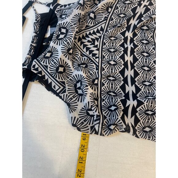 Old Navy Halter Maxi Dress Geometric Black White Pink Print Large - Picture 6 of 7